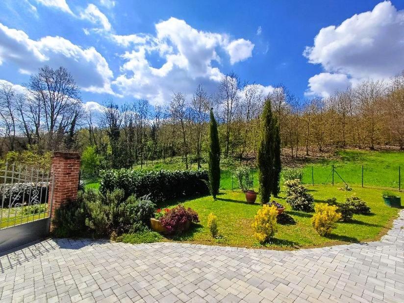 Casa Relax Immersa Nel Verde Della Natura Casalborgone Buitenkant foto