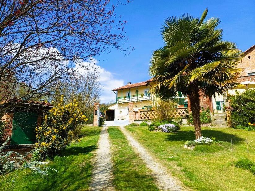 Casa Relax Immersa Nel Verde Della Natura Casalborgone Buitenkant foto